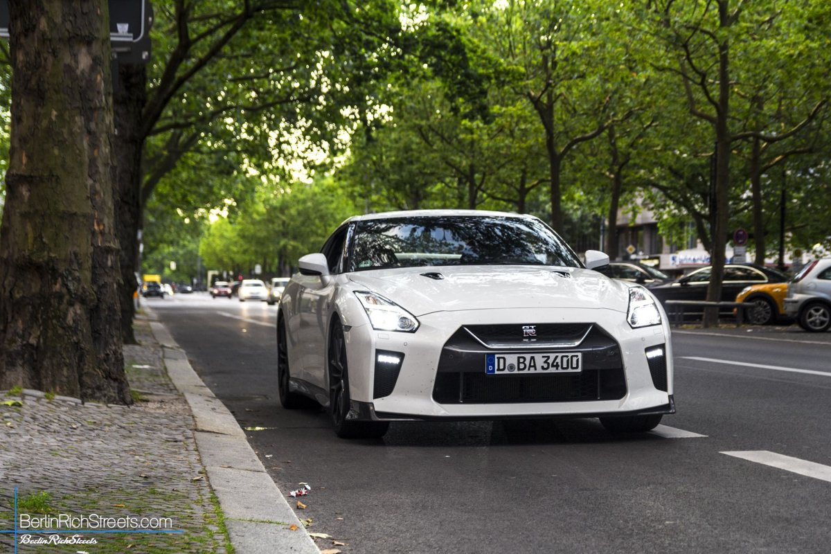 Nissan GT-R R35 (2017) spotted in Berlin — BerlinRichStreets